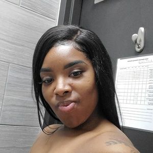 Meet your Posher, Phylicia